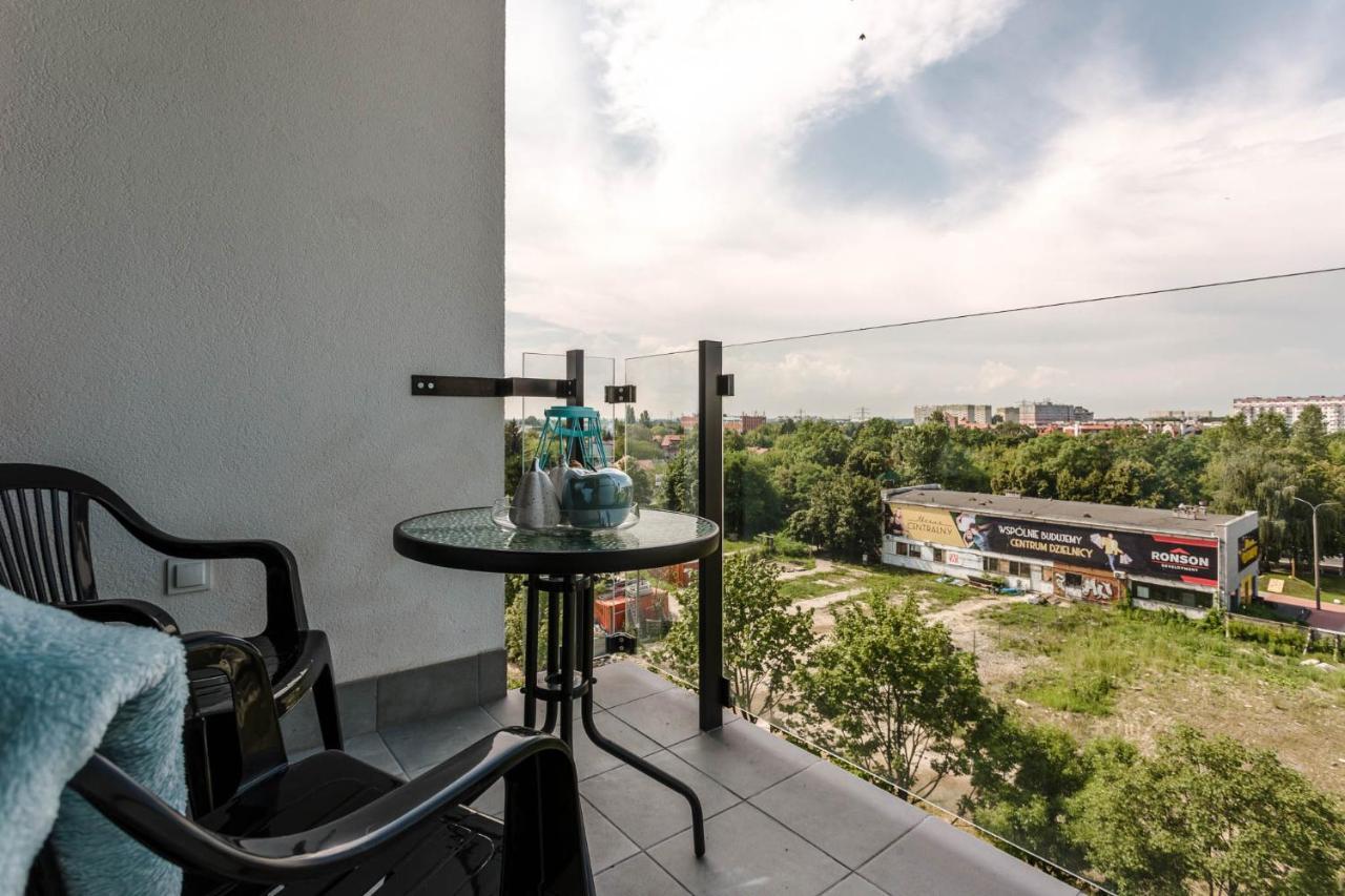 Chill Apartments Ursus Varsóvia Exterior foto
